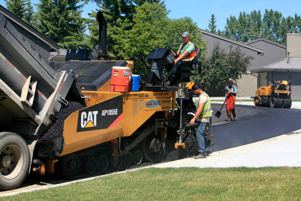 Best Residential driveway pavers in Oakdale, NY